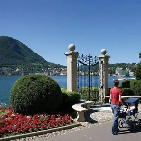 Lägenhet Centrale Con Wifi E Posteggio Privato Gratis! *