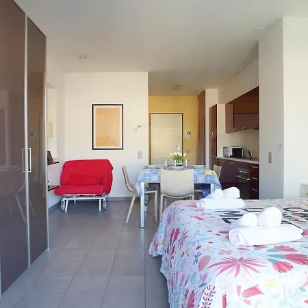 Centrale Con Wifi E Posteggio Privato Gratis!