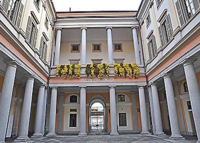 Centrale Con Wifi E Posteggio Privato Gratis!