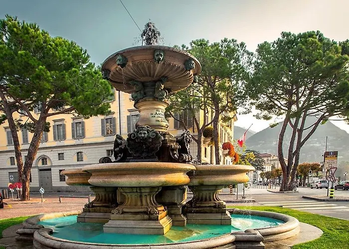 Centrale Con Wifi E Posteggio Privato Gratis! アパート